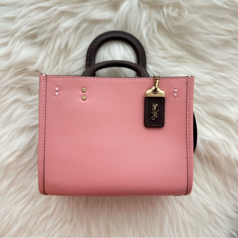 Coach Pink Rogue 17